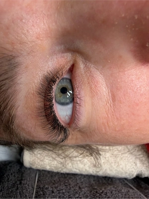 zwei Plätze im Offenstall frei