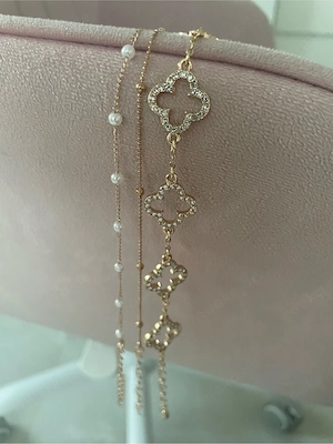 verkaufe diese drei wunderschöne Armbänder alles Set zusammen Bild 2