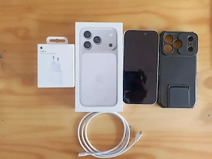 I Phone 17 Pro - 512 GB (White)