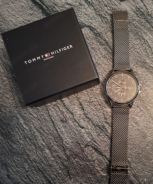 Tommy Hilfiger Herrenuhr 