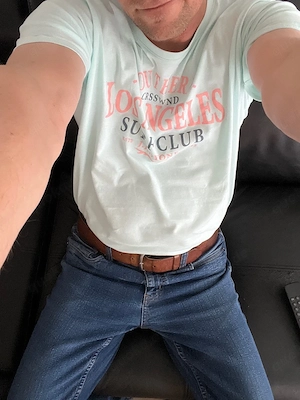 Er sucht spontane Dame ab 18 