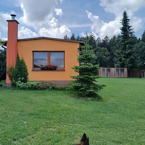 Ferienhaus in ruhig.Lage im Vogtland Nähe Plauen umgeb.von Wald,Wiesen+Feldern Hunde erlaubt