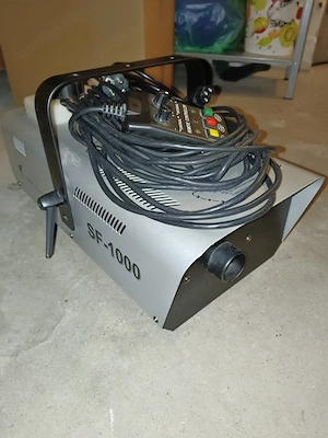 Stairville SF-1000 Nebelmaschiene