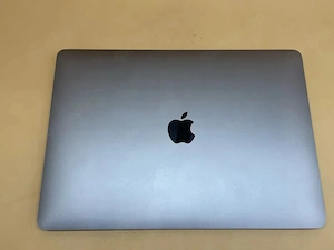 MacBook Pro 2020 M1 512 GB SSD 8 GB