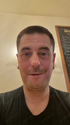 Gesucht wird Frauen, die ihr erstes Mal machen möchten 