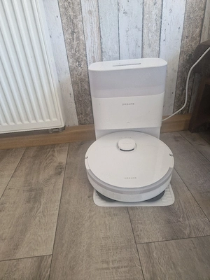 Dreme Saugroboter mit Absaugstation Bild 2