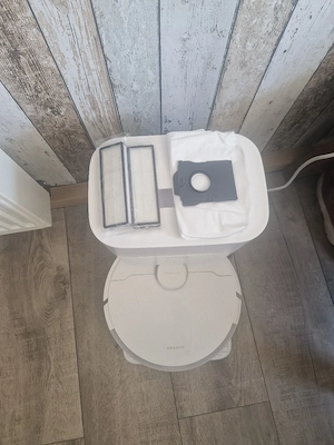 Dreme Saugroboter mit Absaugstation Bild 4