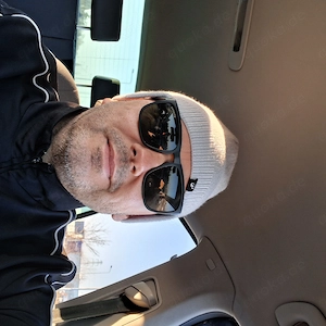 Ich suche ein Mädchen zum Ausgehen.