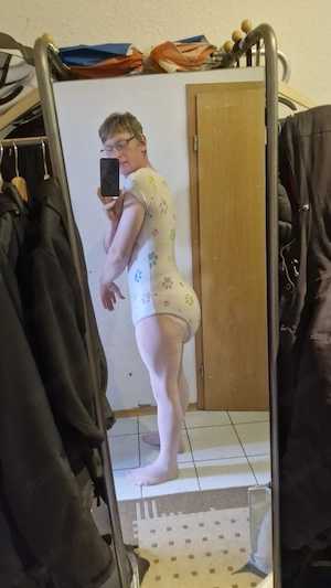 Windel Mädchen sucht Bild 2