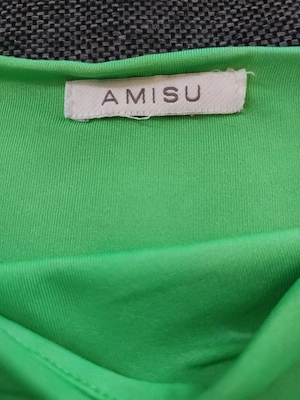 süße tops abzugeben Größe S 