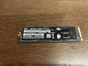 WD_Black SN850X NVMe SSD 8 TB interne SSD (Seriennr. ***D800224)