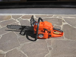 MC Dillen Benzin- Motor Kettensäge Motorsäge Gartensäge BM-6200