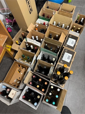 Wein Sammlung mit rund 210 Flaschen Flohmarkt Hochzeit Party 
