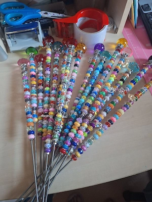 Bunte Gartenstecker mit Perlen  Bild 5