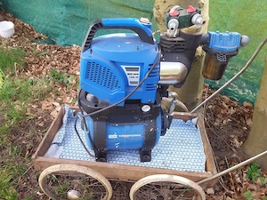 Hauswasserwerk abzugeben