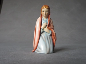 Hummel Porzellanfigur, Krippenfigur, knieende "Maria  von Goebel