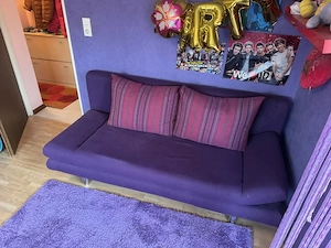 zu verschenken - Schlafcouch Farbe Blau incl. 2 Kissen   Guter Zustand   Wenig benutzt Bild 3
