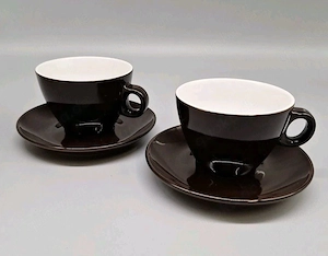 2  Cappuccino und 2 Espresso Tassen mit 6 Untertassen schwarz