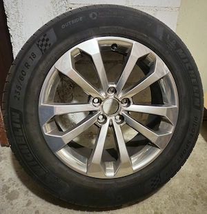 Original Audi Q5 18" Sommer Kompletträder Allufelgen hochglanzverdichtet Reifen Michelin 235 60 R18