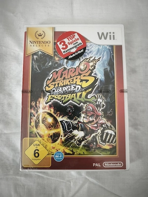 Neu | Mario Strikes Charged Football Nintendo Wii. 