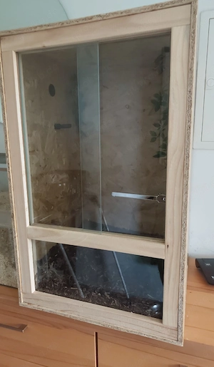 50x50x80 OSB Terrarium 