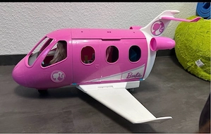 Barbie Flugzeug