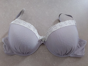Damen BH 85B (04)