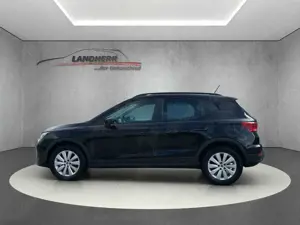 SEAT Arona 1.0 TSI Style // Navi / LED/ Sitzheizung Bild 2