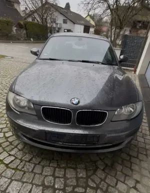 BMW 118 118i Sportsitze Scheckheftgepflegt Tüv Neu
