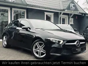 Mercedes-Benz A 220 4Matic+Standhzg+Kamera+MBUX+LED+SHZ+18"+LM