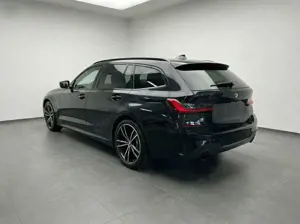 BMW 320 d M-Sport VC/LED/PANO/ACC/SHADOWL./DAB/KAMERA Bild 2