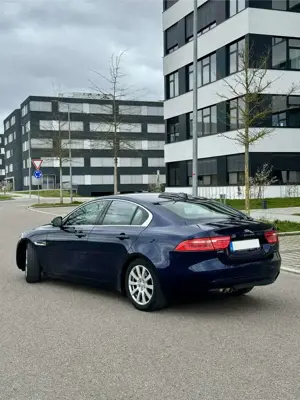 Jaguar XE 20d, Automatik, Steuerkette Neu! Bild 3