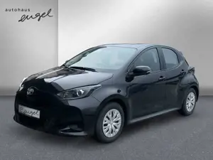Toyota Yaris Yaris Hybrid 1.5VVT-i Busin Edition,KLIMA,NAVI,TEM