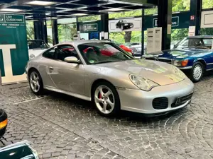 Porsche 996