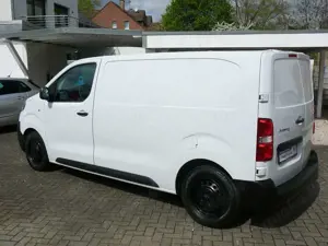 Citroen Jumpy Sehr Geplegt,L2 H1,Klima,Navi,Rückfahrkamera,! Bild 3