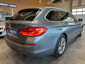 BMW 530 d xDrive Sport Line *LED*Pano* Bild 2