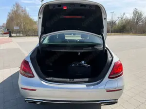 Mercedes-Benz E 350 e Limo 2.HD*Carplay*Ambiente*KAM Bild 5