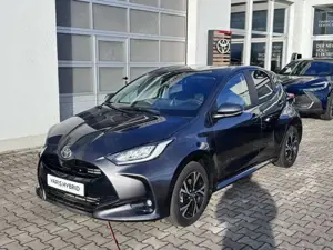 Toyota Yaris - 1,5 l Hybr Teamplayer + Comf. Paket 1,99% Zins