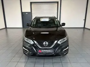 Nissan Qashqai 1.3 DIG-T  Akari|360°|Pano|LED Bild 2