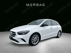 Mercedes-Benz B 180 AUT LM Teilled.