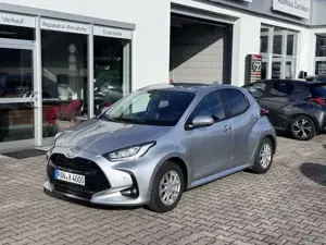Toyota Yaris - 1,5 l. 116 Teamplayer + Comf + Safety