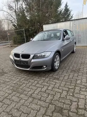 BMW 318 318d / Automatik / 1 Hand