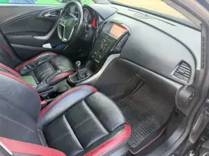 Opel Astra 2.0 CDTI DPF BiTurbo ecoFLEX Start/Stop
