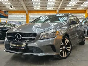 Mercedes-Benz A 200 BlueEfficiency*SHZ*Navi*AHK*PDC*GJ-Räder*