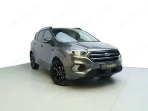 Ford Kuga ST-Line AWD AUTOMATIK*NAVI*ALCANTARA*XENON
