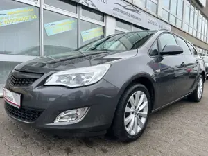 Opel Astra J Sports Tourer Design Edition 1.6*AHK*TÜV Bild 5