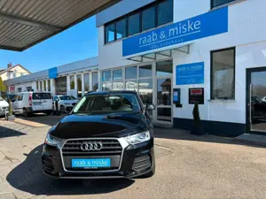 Audi Q3 *Xenon/PDC/SHZ/BT*