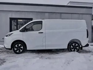 Ford Transit Custom Trend 320L1 PHEV AHK+LED+KeyFree Klima Bild 2