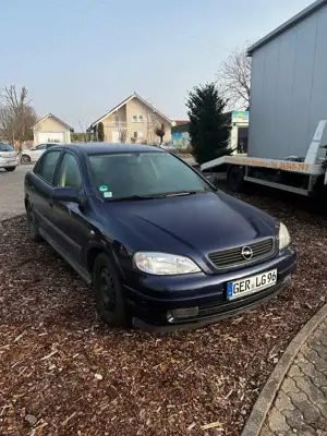 Opel Astra 2.0 DTI Comfort mit defktem Dieselpumpe