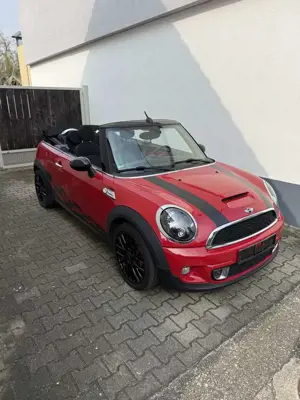 MINI John Cooper Works Cabrio